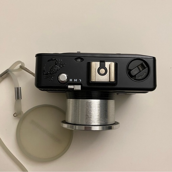 Lomography Fisheye 2 Film Camera 35mm - Picture 5 of 8